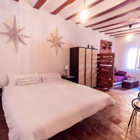 La Casa De Félix Pensión Villena