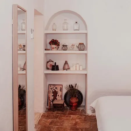 La Casa De Félix Villena
