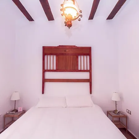 La Casa De Félix * Villena