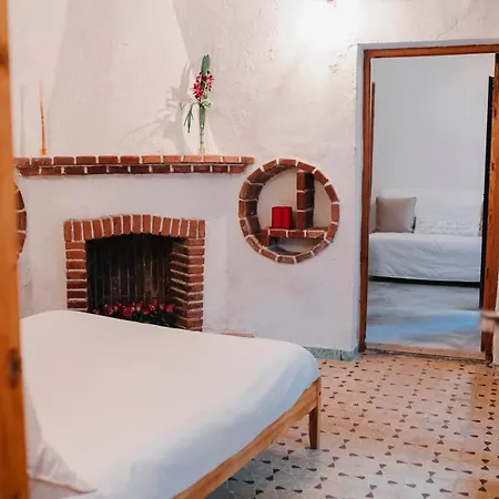 Pensión La Casa De Félix Villena
